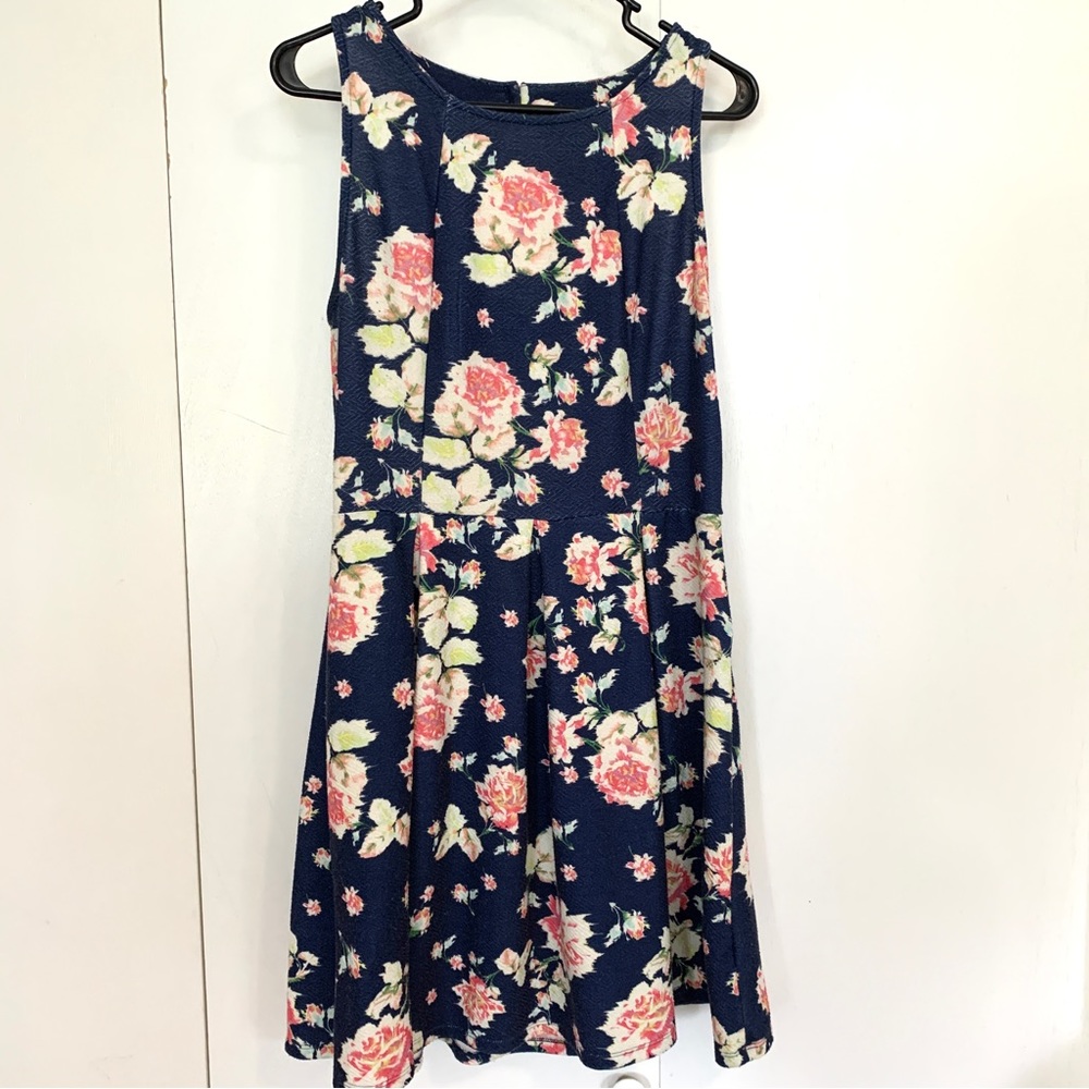 Xhilaration Knee-Length Dress w/ Open Back Cross Back